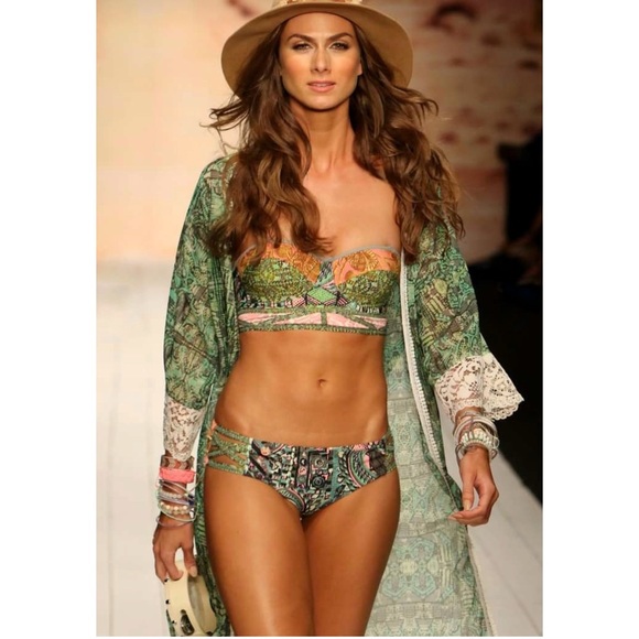 MAAJI Boho Set - Laurie Safari Corset Bikini - L/S - Picture 13 of 16
